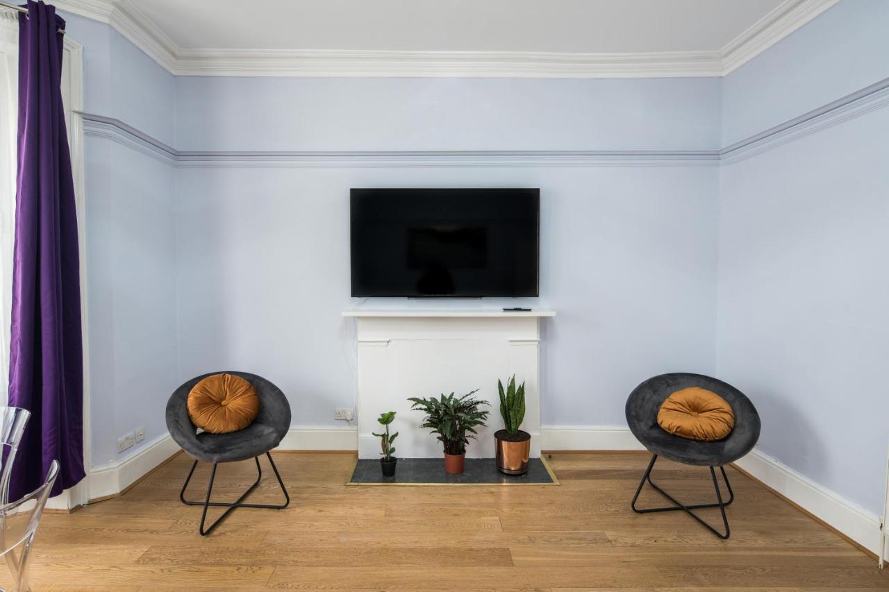 Gloucester Station Gem: 3 Bedroom Oasis London Bagian luar foto
