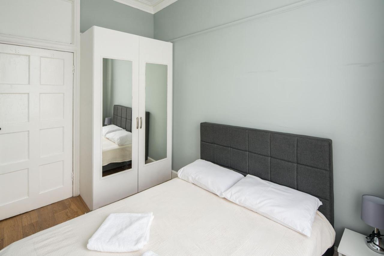 Gloucester Station Gem: 3 Bedroom Oasis London Bagian luar foto