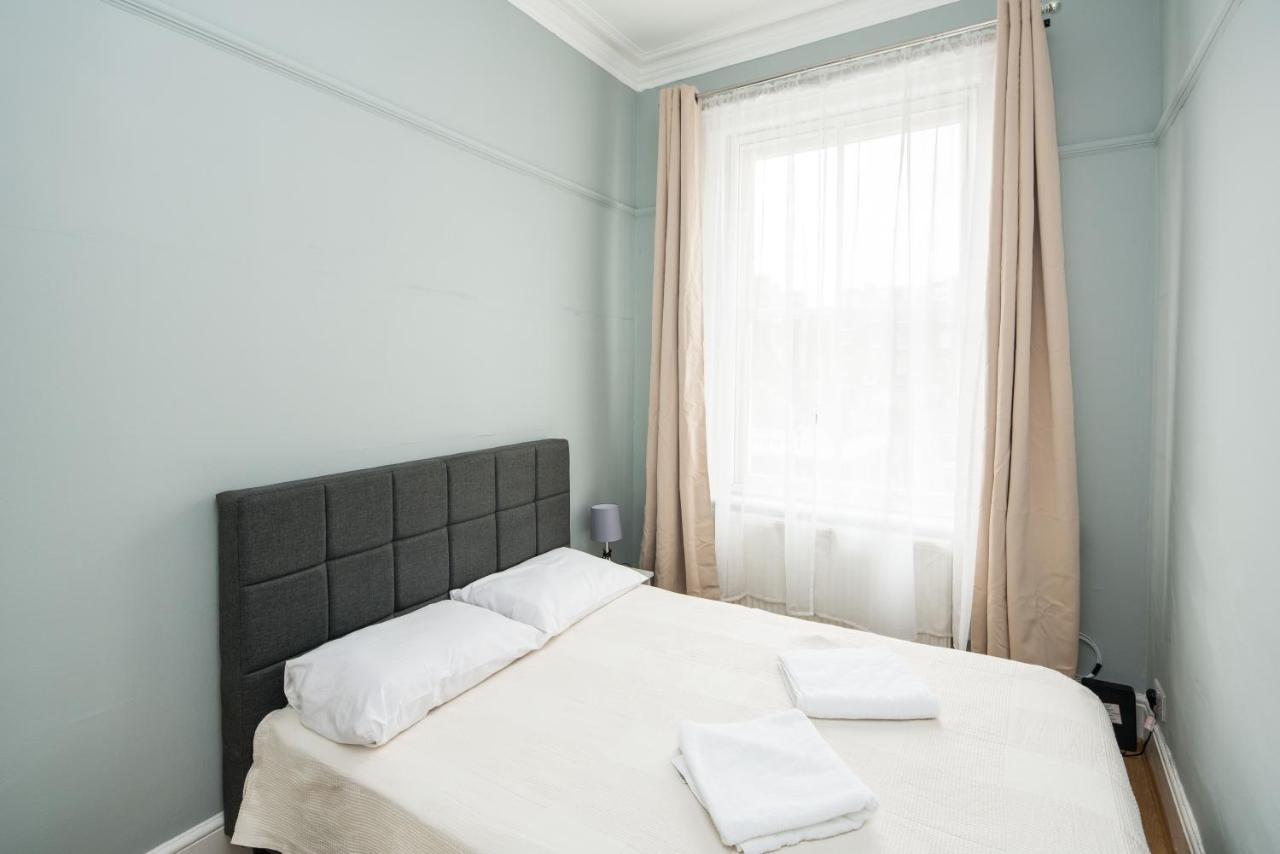 Gloucester Station Gem: 3 Bedroom Oasis London Bagian luar foto